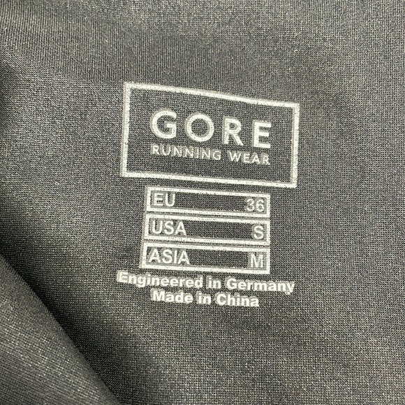 Gore Running Wear Windstopper Soft Shell Women's Small Black and White. - Picture 2 of 11